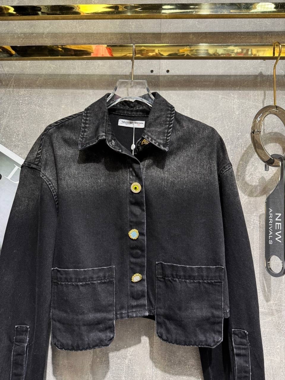 джинсовая куртка,джинсовая куртка женская,укороченная джинсовая куртка,черная джинсовая куртка,короткая куртка