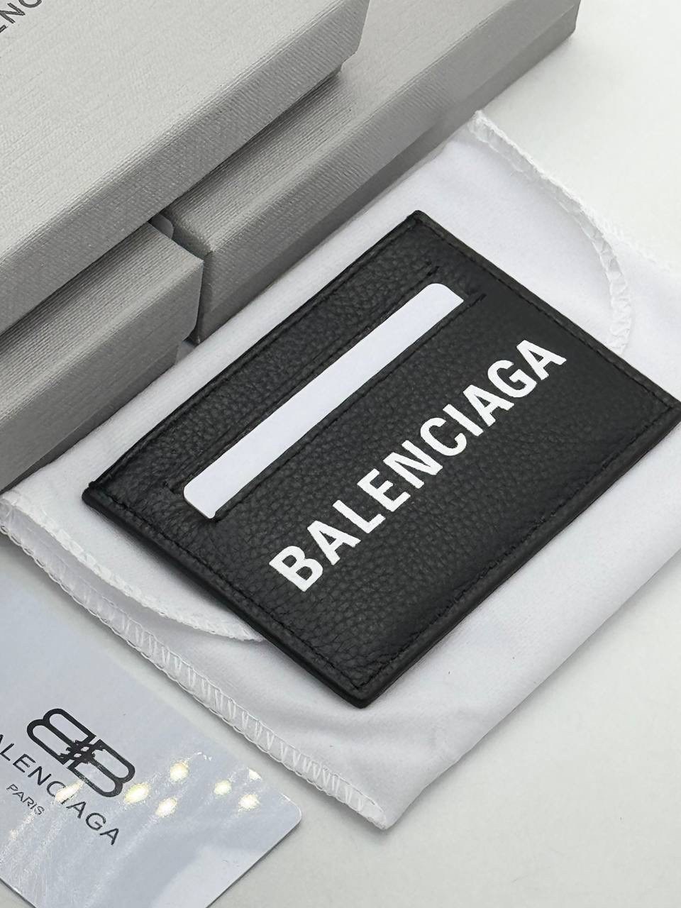 кошелек balenciaga,кожаный футляр для кредитных карт balenciaga,картхолдер balenciaga,balenciaga balenciaga,бренд balenciaga