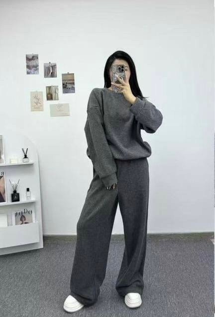 теплый костюм,трикотажный костюм,женский трикотажный костюм,женский вязаный костюм,женские костюмы