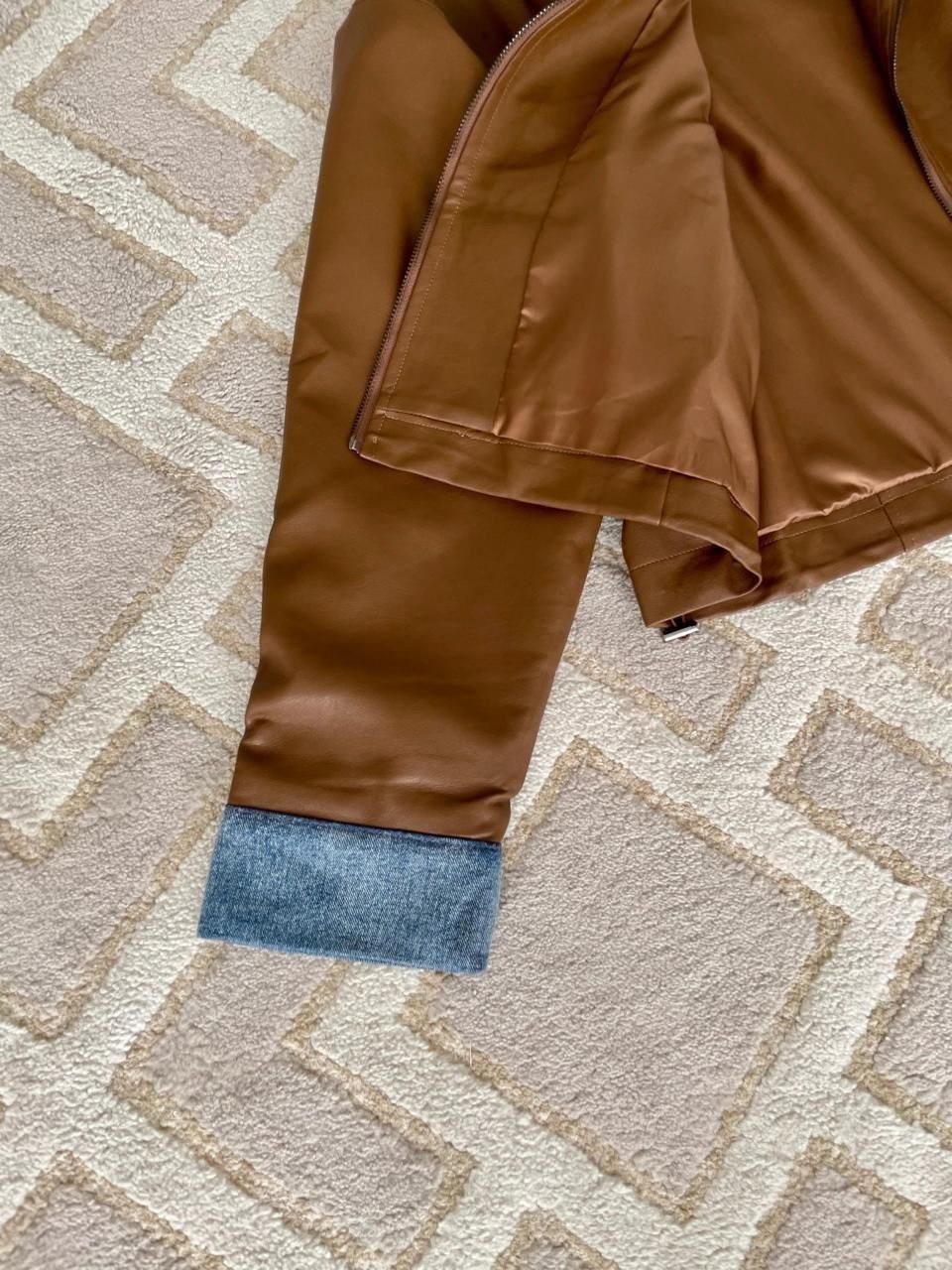 куртка бомбер,куртка из экокожи,куртка,женская куртка,куртка кожаная