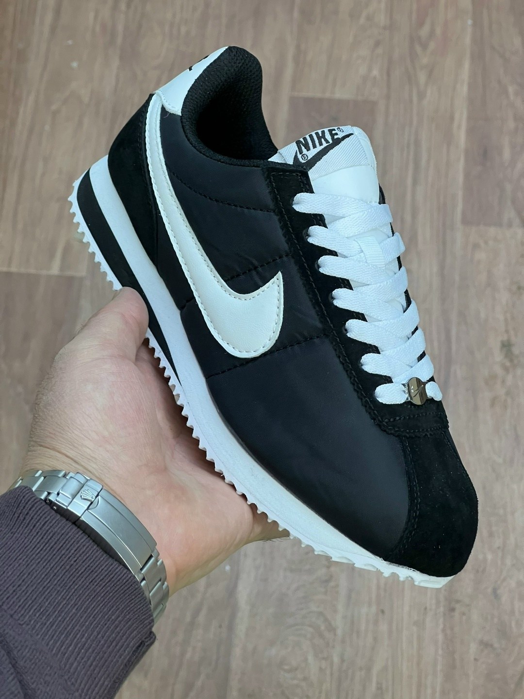 кроссовки nike classic cortez,nike cortez classic,кроссовки nike cortez мужские,кроссовки nike cortez,nike cortez