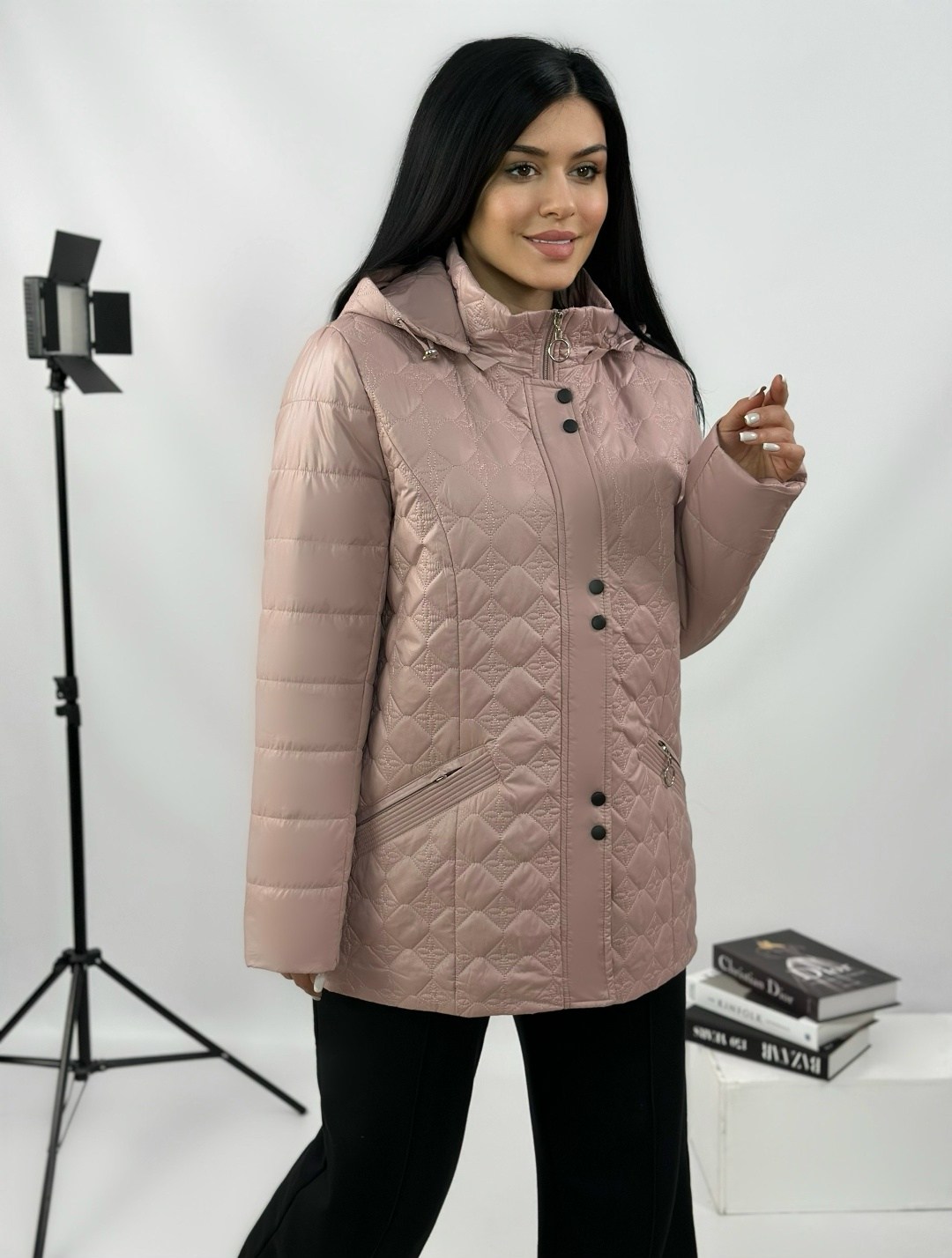 женская демисезонная куртка,женская куртка,демисезонная куртка,демисезонная куртка больших размеров,стильная куртка