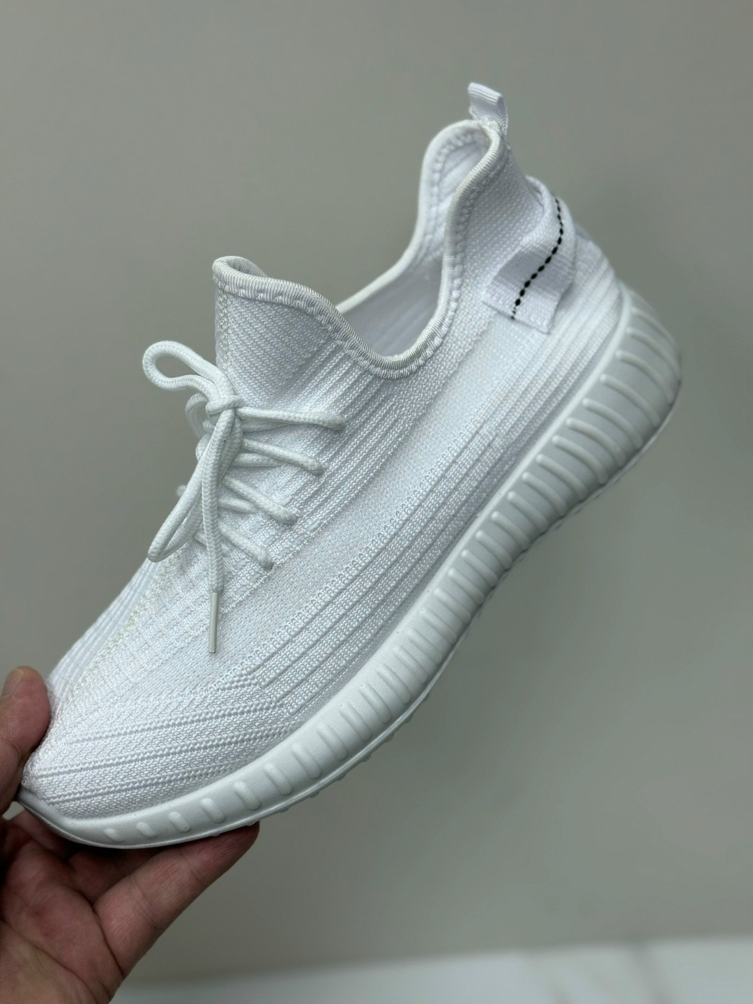 кроссовки мужские yeezy boost 350,кроссовки,кроссовки изики,кроссовки изи,кроссовки adidas yeezy 350 boost v2 цвет черный
