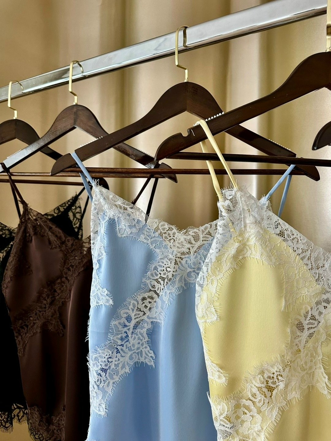 ,топ с кружевом,шелковый топ,женская майка,модные женские