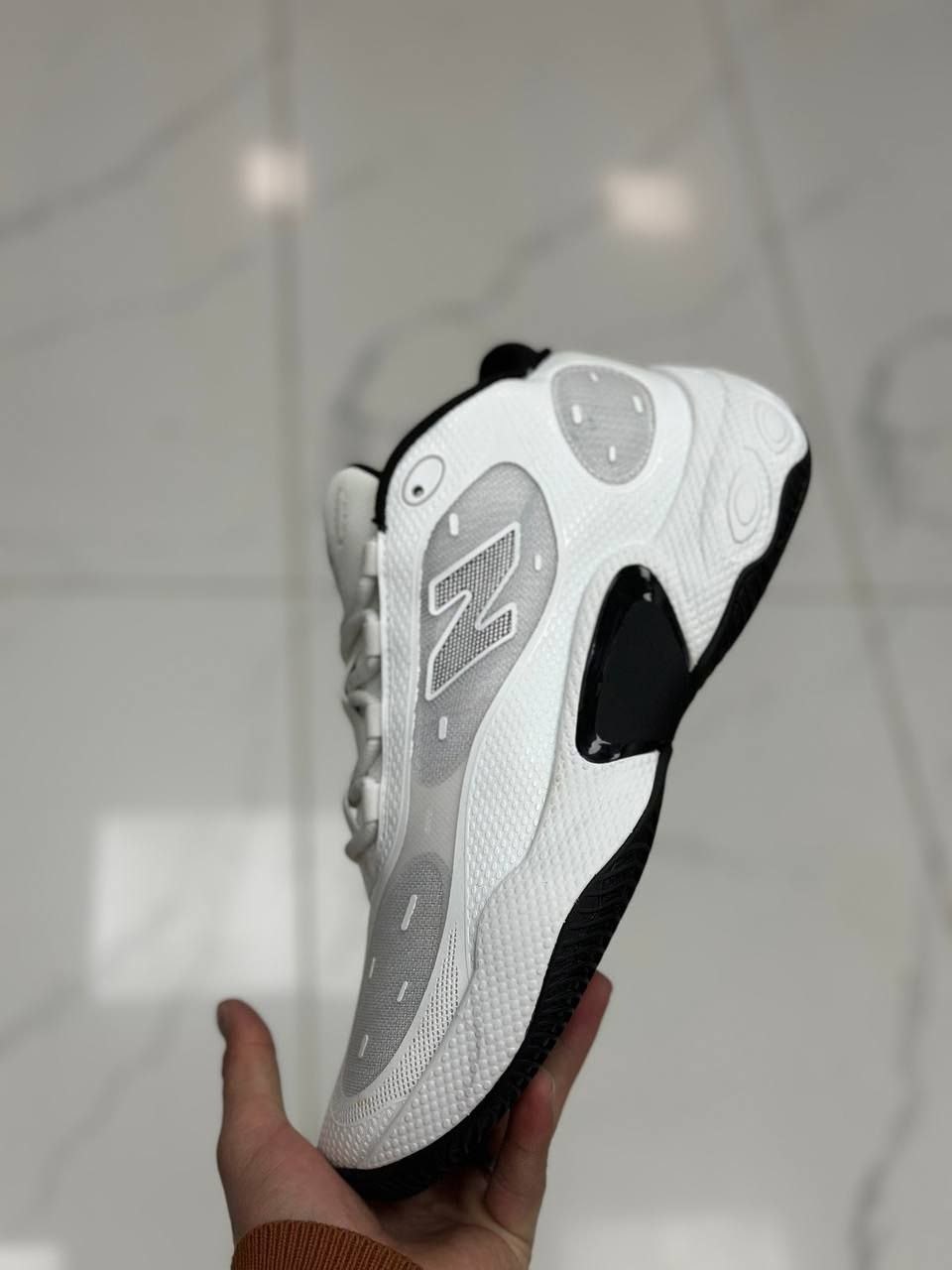 баскетбольные кроссовки,кроссовки,баскетбольная ,спортивная ,спортивные кроссовки