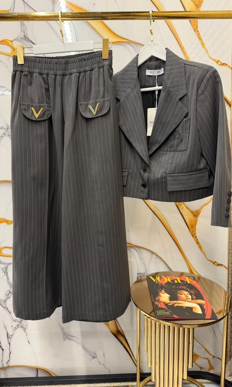 костюм классический,костюм женский тройка,брючный костюм,повседневный костюм,женский брючный костюм