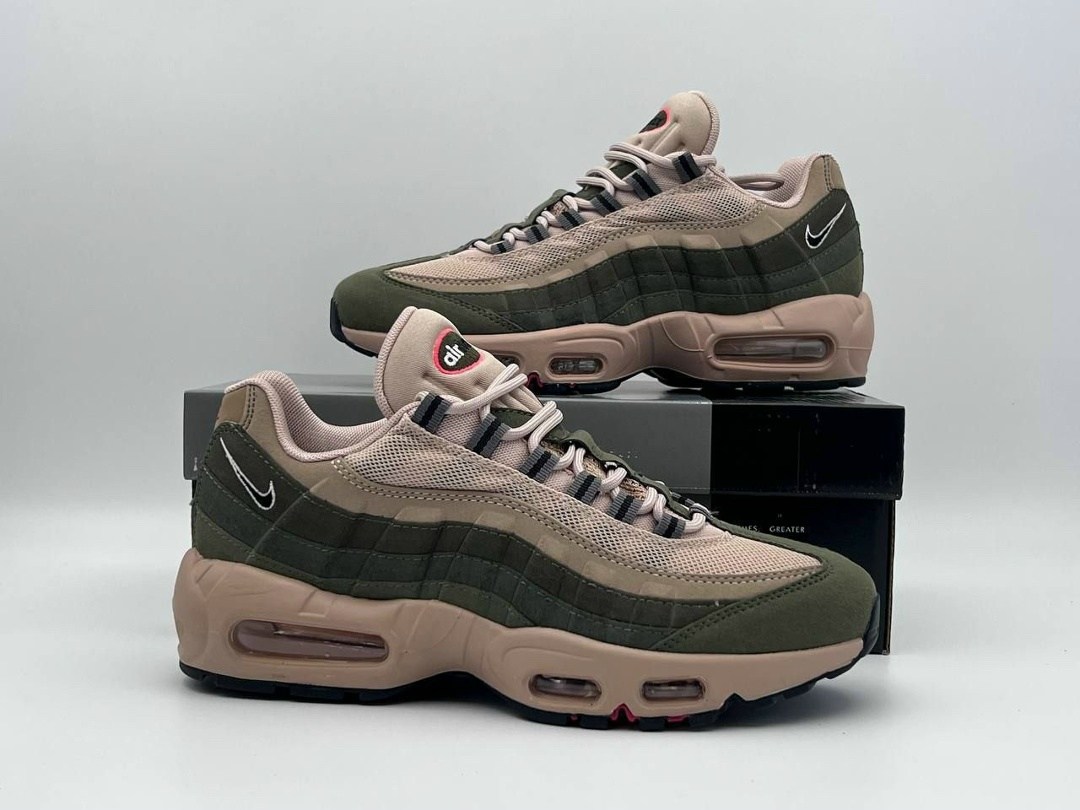 кроссовки nike air max 95,nike air max 95,nike air max 95 sneakerboot,nike air max 95 premium,nike air max 95 essential
