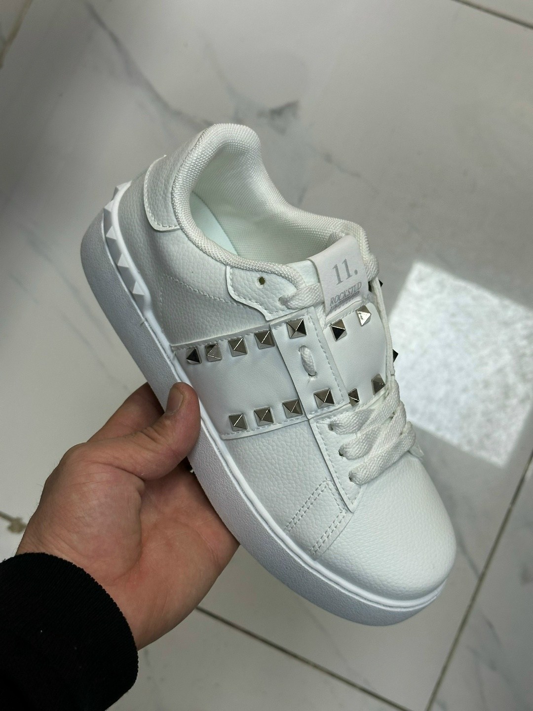 кеды валентино женские,женские кожаные кроссовки valentino garavani rockstud,кроссовки valentino,кеды валентино,