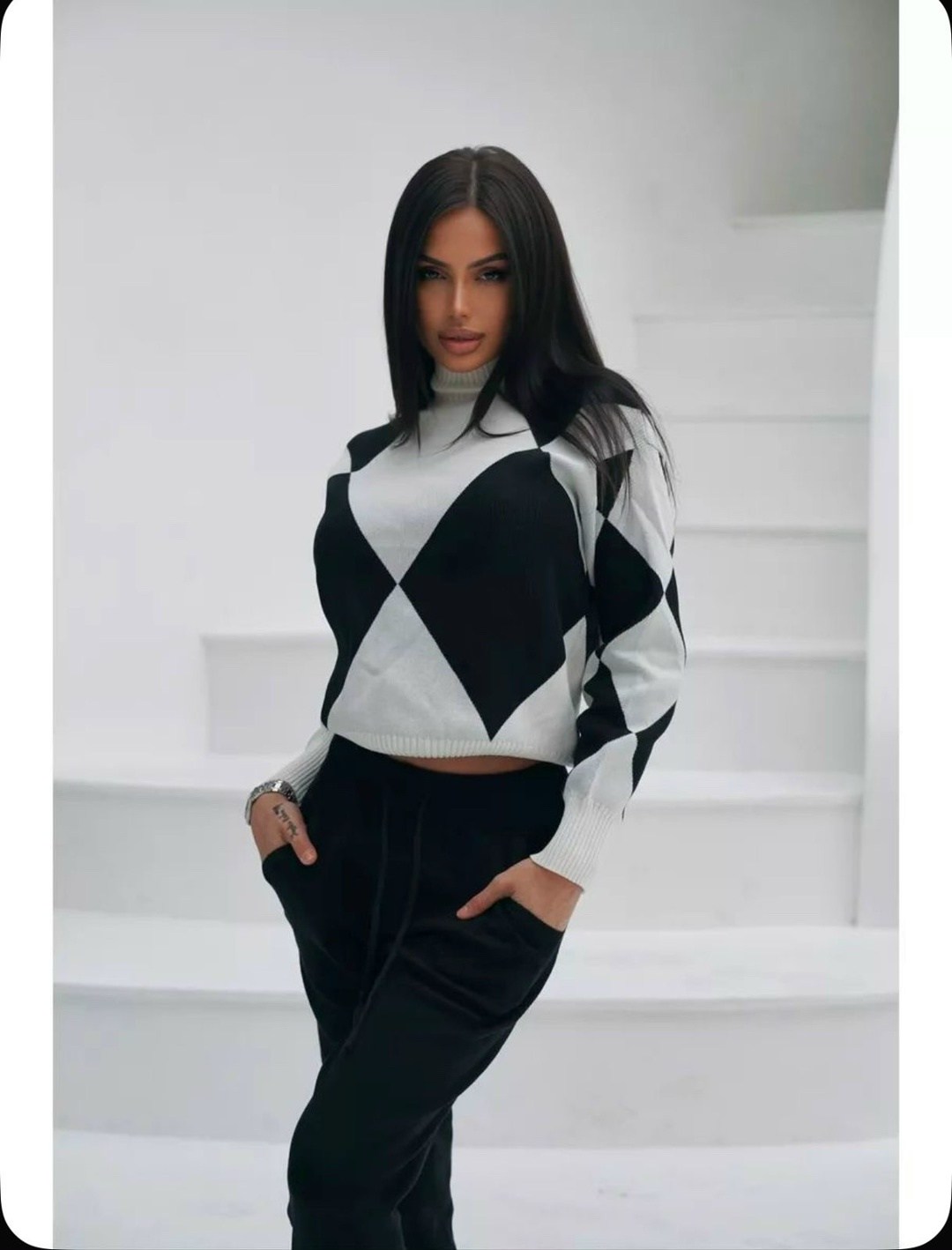 женский трикотажный костюм из двух предметов,трикотажные костюмы,женский комплект из свитера,комплект свитер,вязаные костюмы