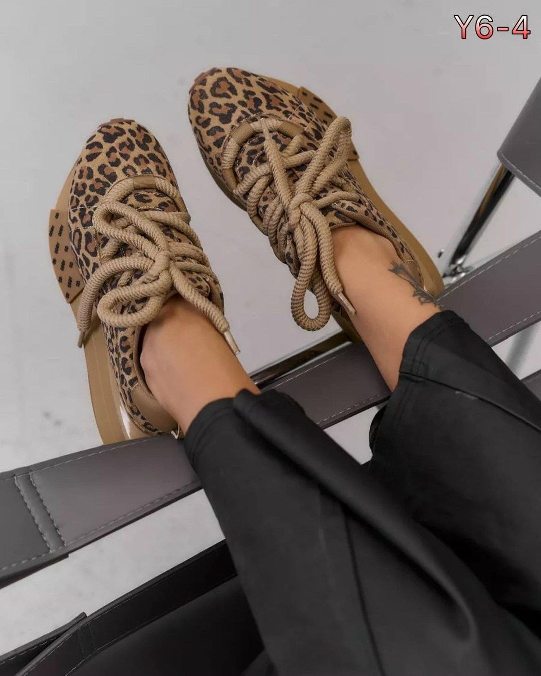 ,кроссовки с леопардовой подошвой женские,леопардовая ,кроссовки леопардовые,кроссовки женские с леопардовым принтом