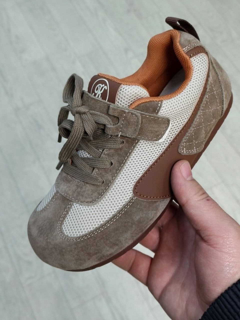 ,детские кроссовки,кроссовки для мальчиков,кроссовка детская,кроссовки подростковые