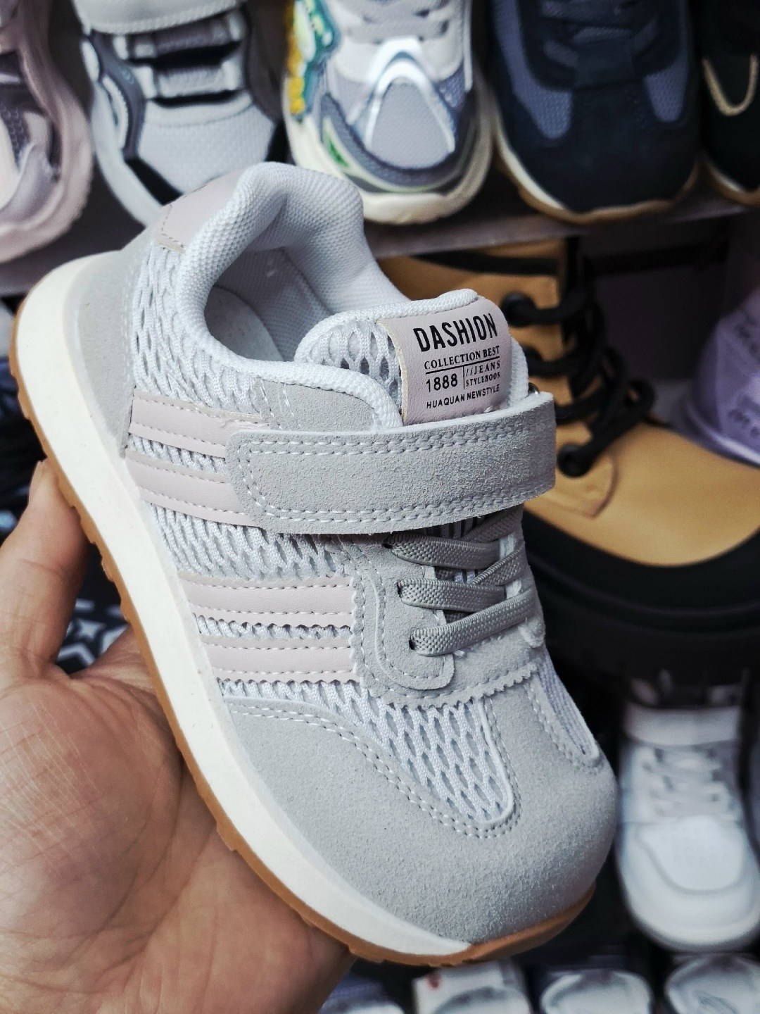 кроссовки,кроссовка детская,кроссовки для девочек,детские кроссовки,детская