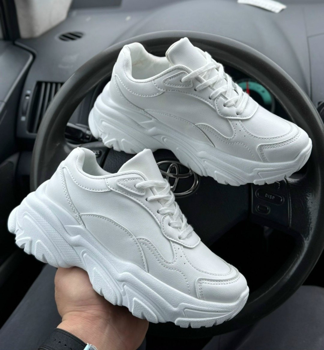 женские кроссовки,белые кроссовки,кроссовки женские белые спортивные на высокой,кроссовки женские белые спортивные,кроссовки