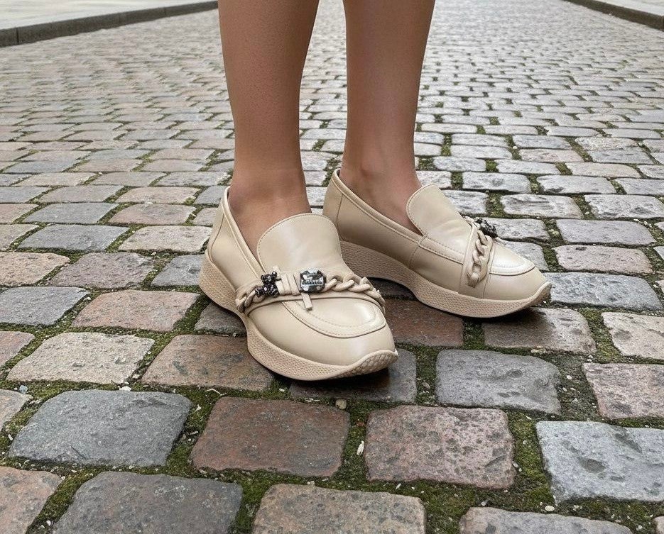 ,женские лоферы,лоферы бежевые, женская,лоферы шанель