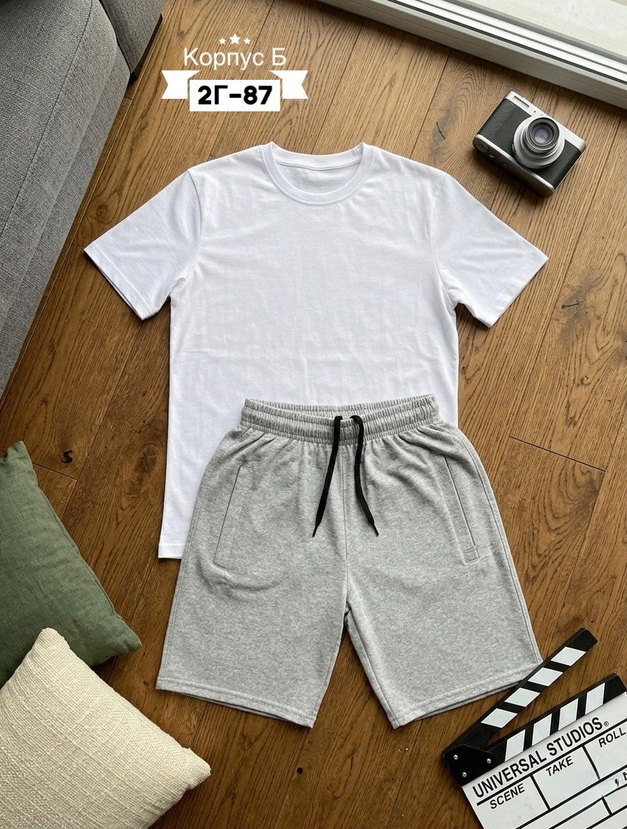 костюм трикотажный,мужские спортивные костюмы,летние костюмы,костюм с шортами,футболки комплект