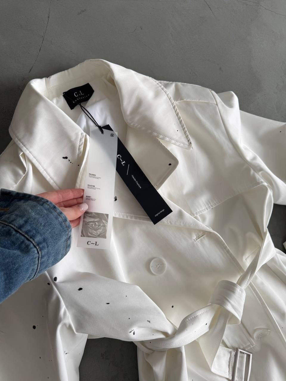 плащ тренч женский,плащ тренч,плащ кожаный тренч,плащ женский,белый кожаный плащ