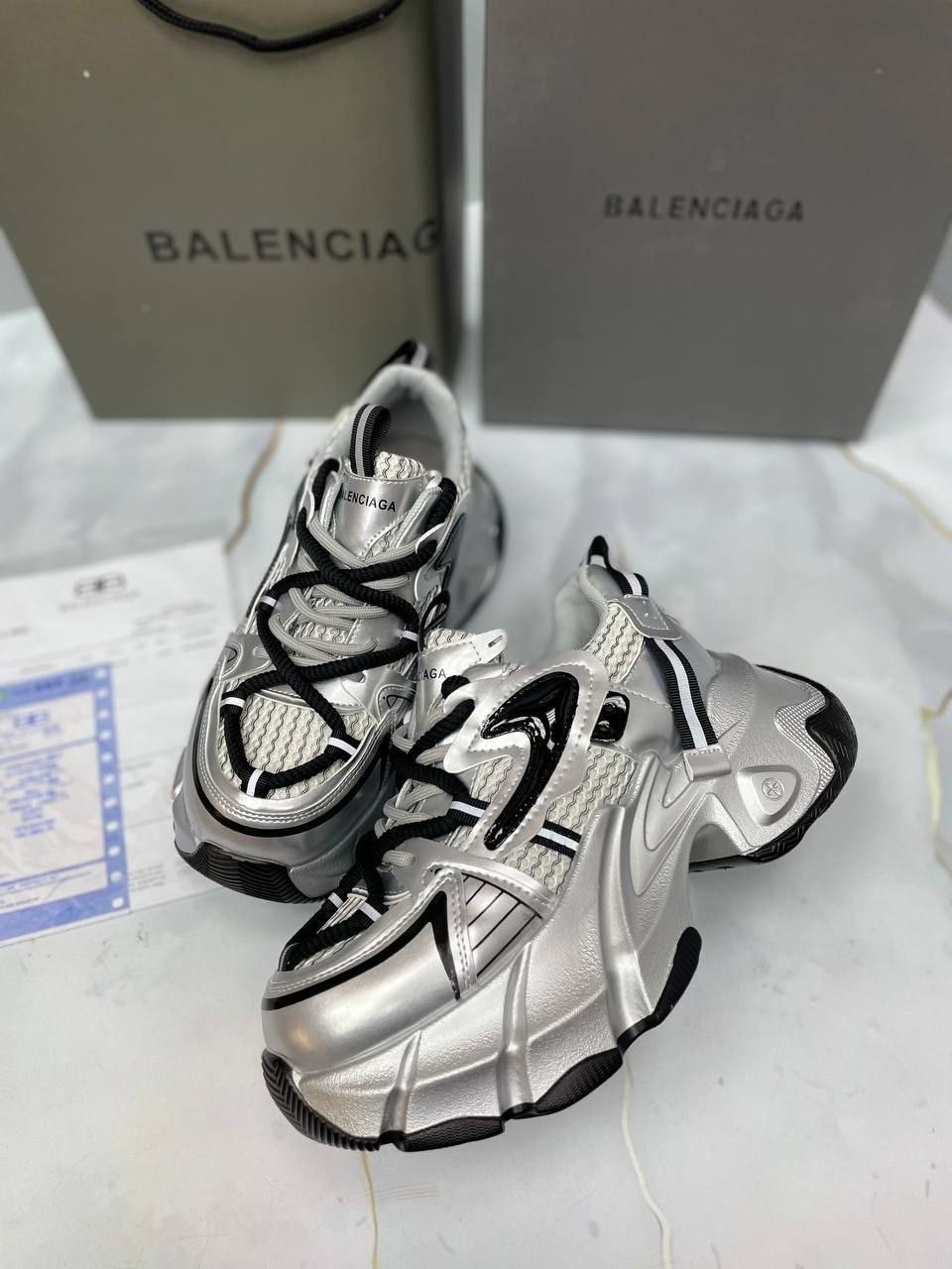 кроссовки женские balenciaga,новая коллекция баленсиага 2026 кроссовки,кроссовки balenciaga,кроссовки баленсиага женские,кроссовки женские balenciaga 3xl sneaker premium