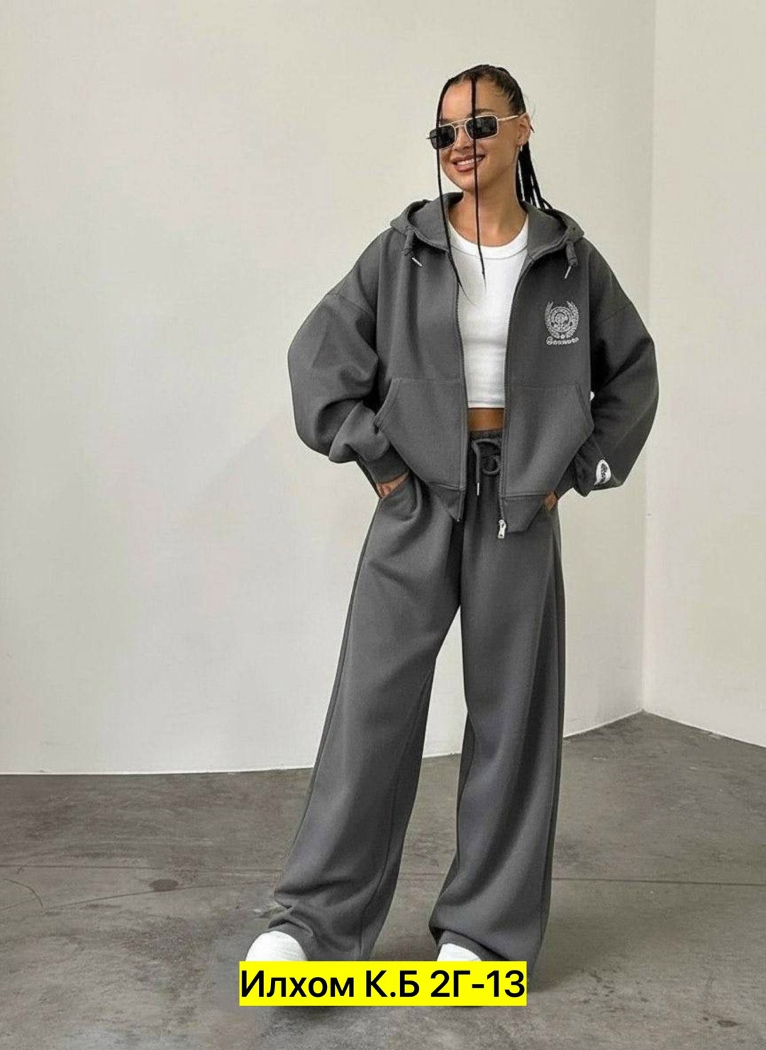 спортивные костюмы женские,cпортивный костюм женский на флисе,костюм женские спортивные костюмы,стильные костюмы,костюм со штанами