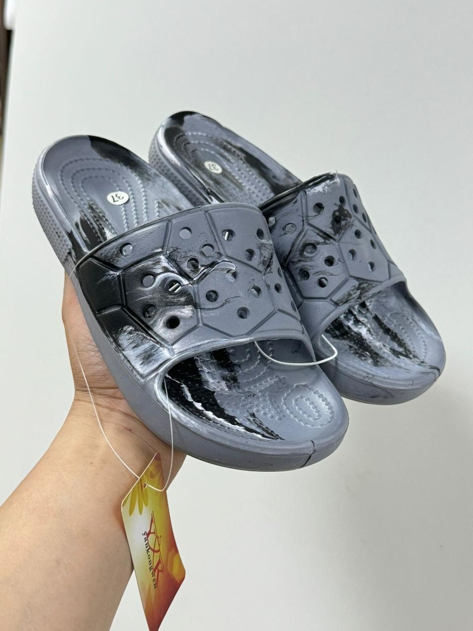 ,летние шлепанцы,женские пляжные шлепанцы,шлепанцы женские,летние тапочки