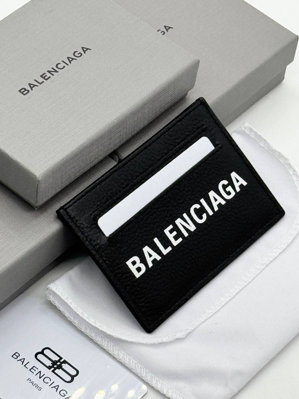 кошелек balenciaga,кожаный футляр для кредитных карт balenciaga,картхолдер balenciaga,balenciaga balenciaga,бренд balenciaga