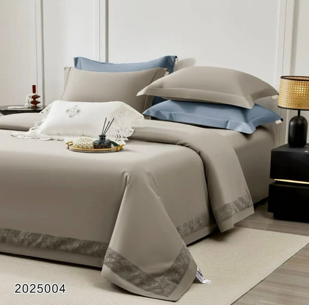 комплект постельного белья,blumarine комплект постельного белья,постельного белья,роскошный комплект постельного белья,белое постельное белье