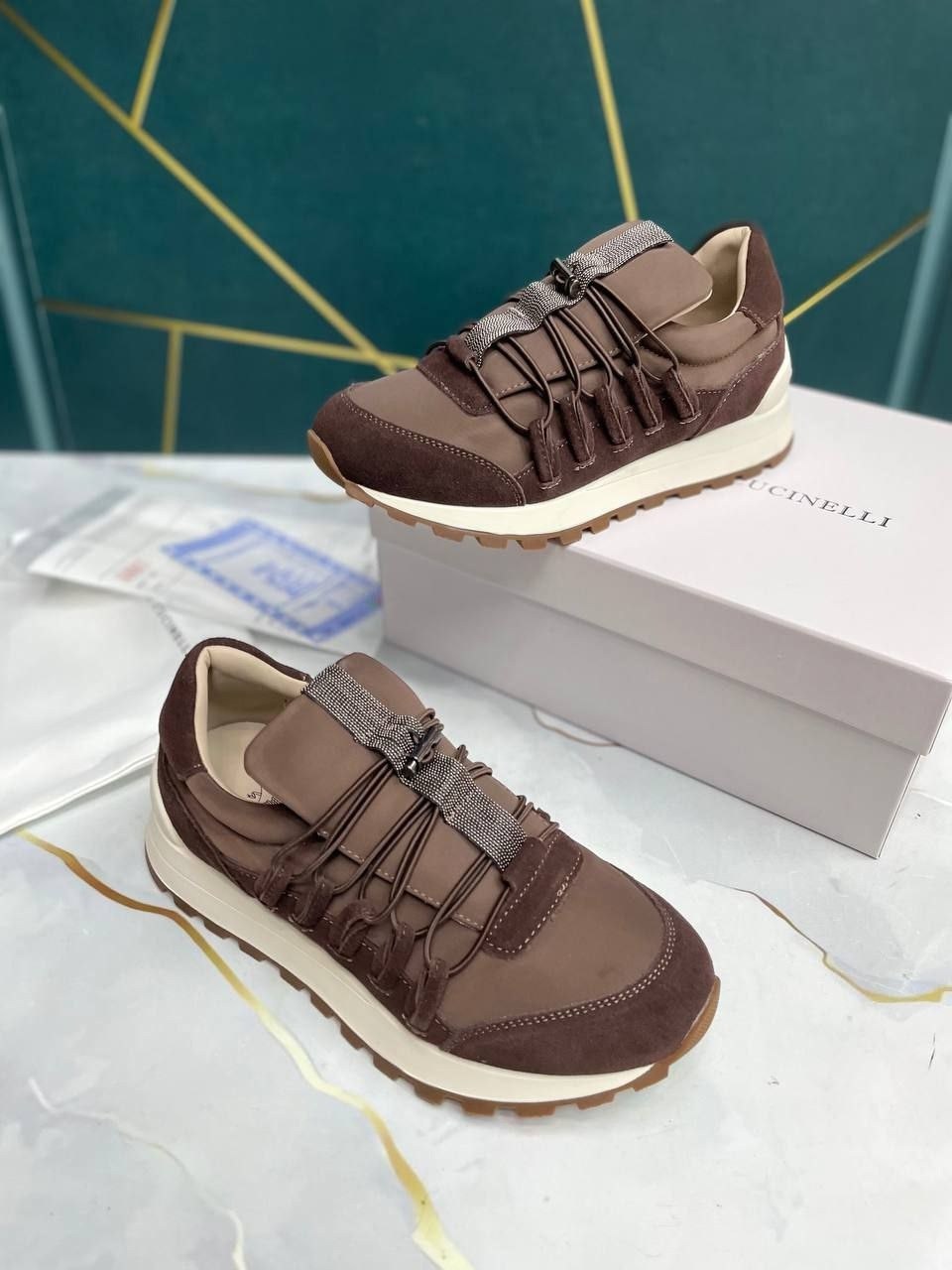 кроссовки brunello cucinelli замшевые,кроссовки brunello cucinelli,brunello cucinelli кроссовки женские,комбинированные кроссовки brunello cucinelli,кроссовки brunello cucinelli коричневый
