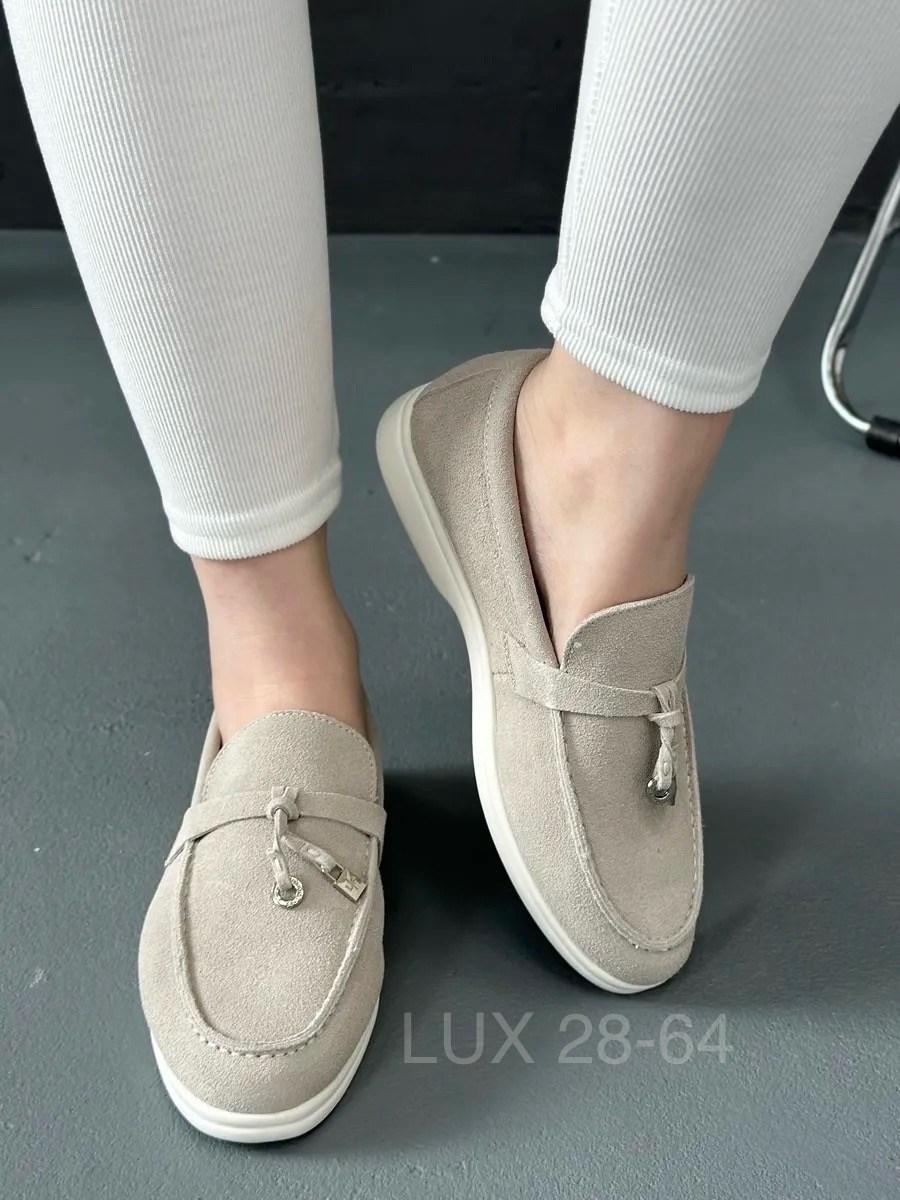 лоферы из натуральной замши loro piana,лоферы из натуральной замши с замочком loro piana,лоферы замшевые loro piana,лоферы loro piana женские,loro piana лоферы