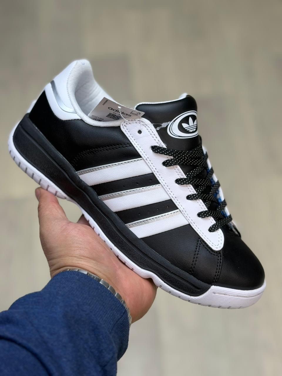 ,кроссовки adidas,кроссовки московский адидас,кроссовки адидас,адидас мундиаль сороконожки