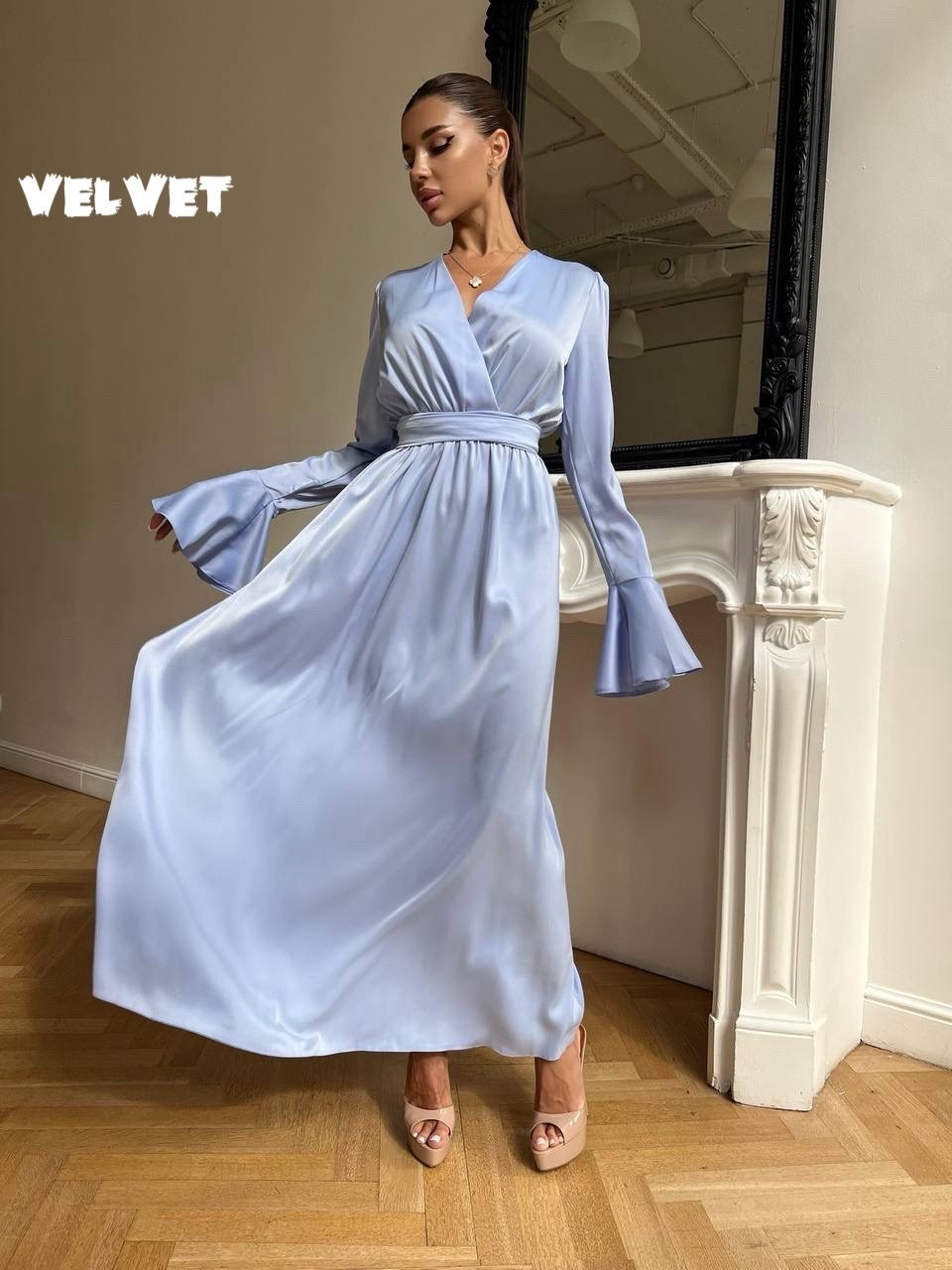 длинное платье с рукавами,атласные платья,длинное платье,платье,шелковое платье в пол