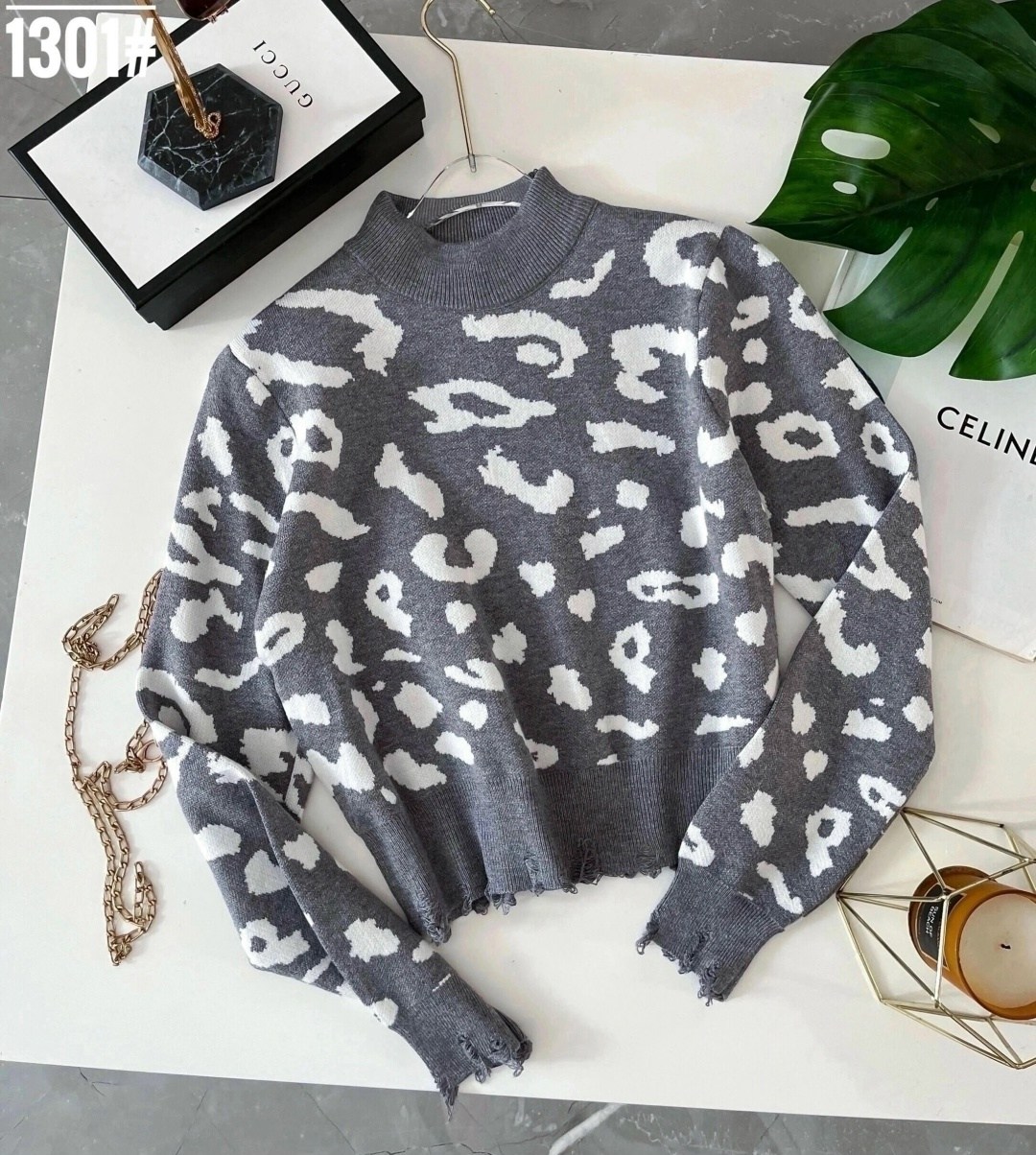 женский вязаный свитер с леопардовым принтом,свитер женский,свитер с принтом,свитер модный,свитер с леопардовым принтом