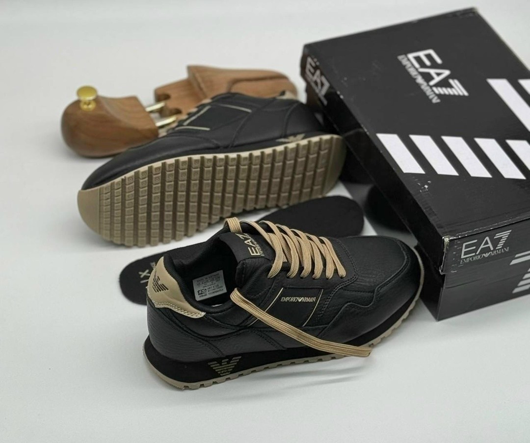 ,кроссовки emporio armani,кроссовки мужские armani,кроссовки для мужчин,кроссовки мужские