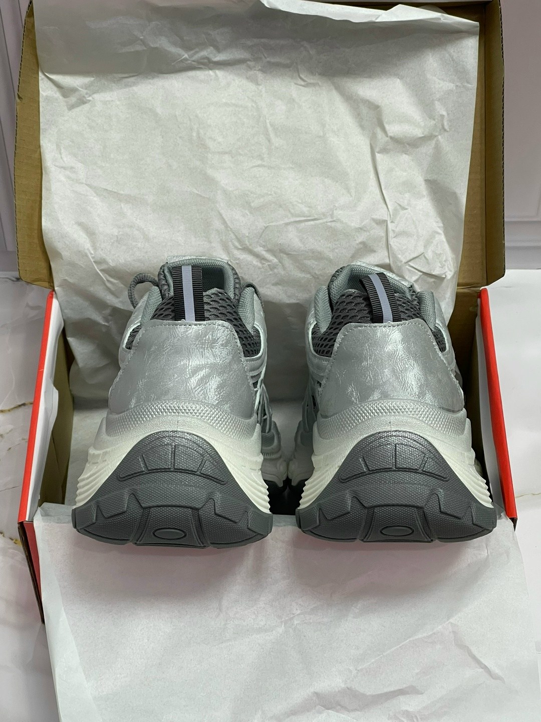 женские кроссовки,массивные кроссовки,женские массивные кроссовки,повседневные кроссовки,кроссовки кроссовки женские