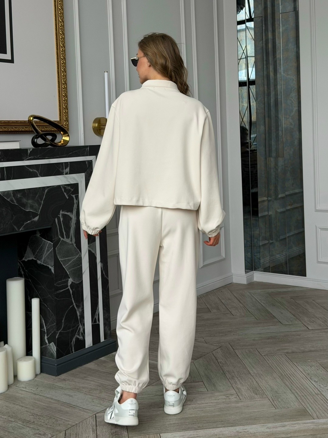 костюм спортивный,стильный костюм,костюм спортивный женский,костюм молочный,повседневный костюм