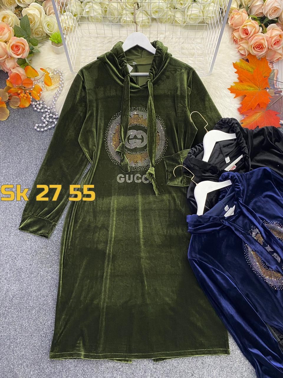 спортивное платье с капюшоном,платье велюр,платье женская,костюм велюровый,платье с капюшоном