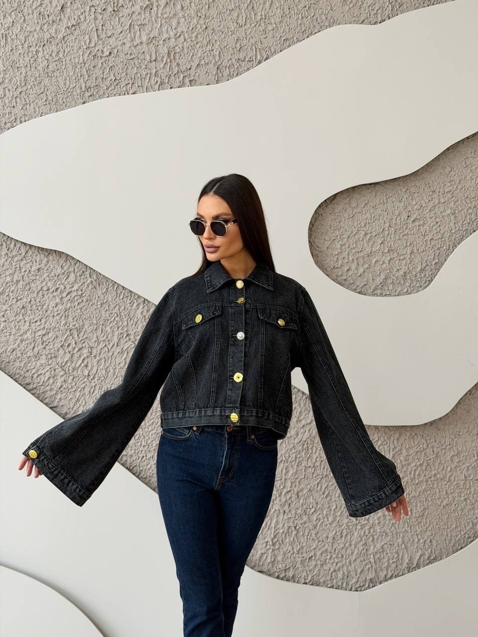 джинсовая куртка,джинсовая куртка женская,мода стиль,одежда стильная