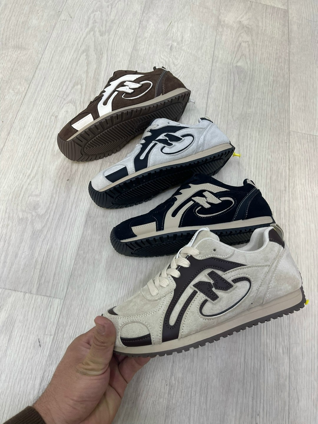 ,кроссовка мужской, мужская кроссовки,мужские кроссовки,кроссовка