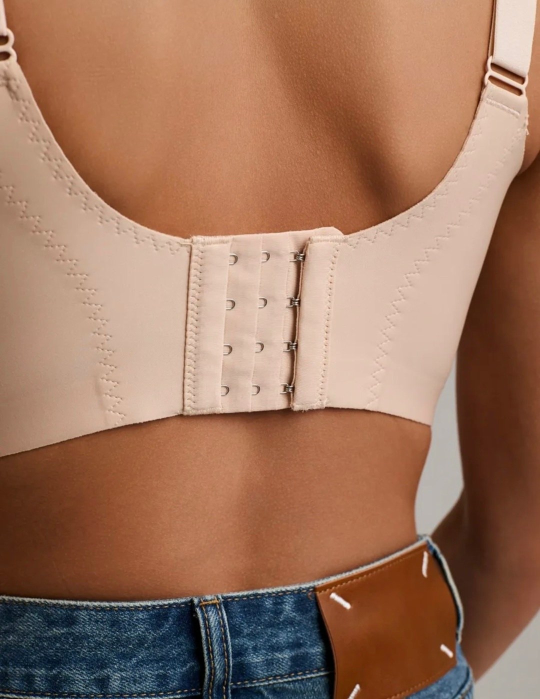 бюстгальтер бесшовный,бюстгальтер женские,бюстгальтер,бюстгальтер бежевый,женский бесшовный бюстгальтер без лямок