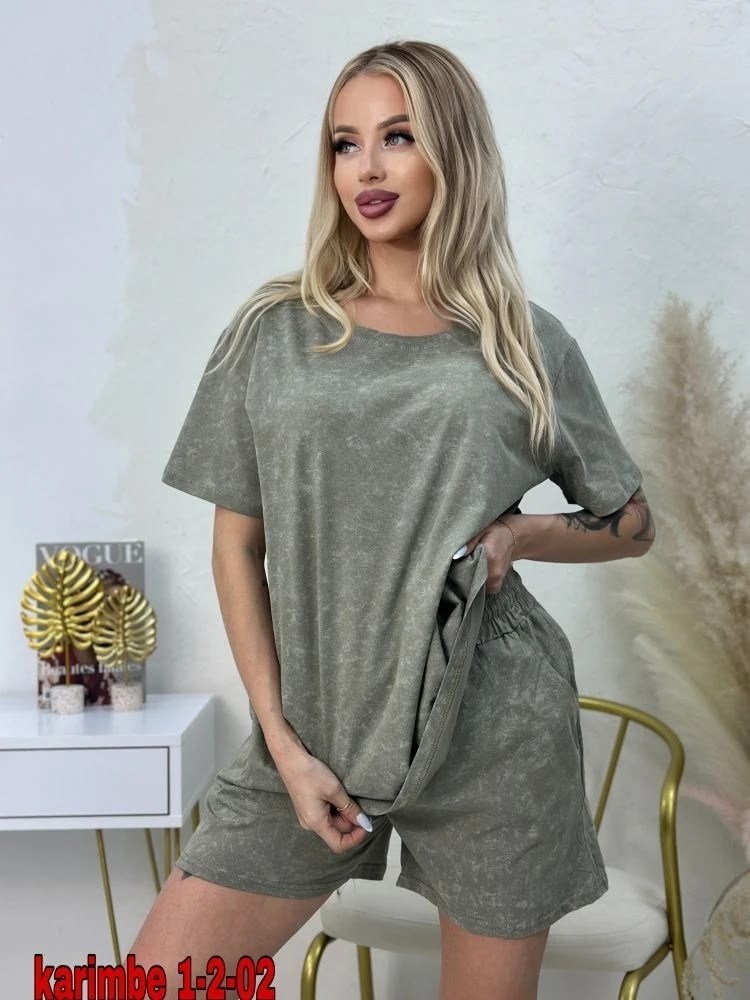 футболки оверсайз с принтами,летние костюмы,костюм трикотажный,костюм с шортам,женские костюмы