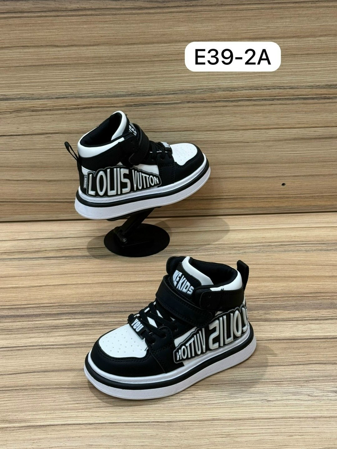 ,детская ,детские кроссовки,кроссовка детская,ботинки детские