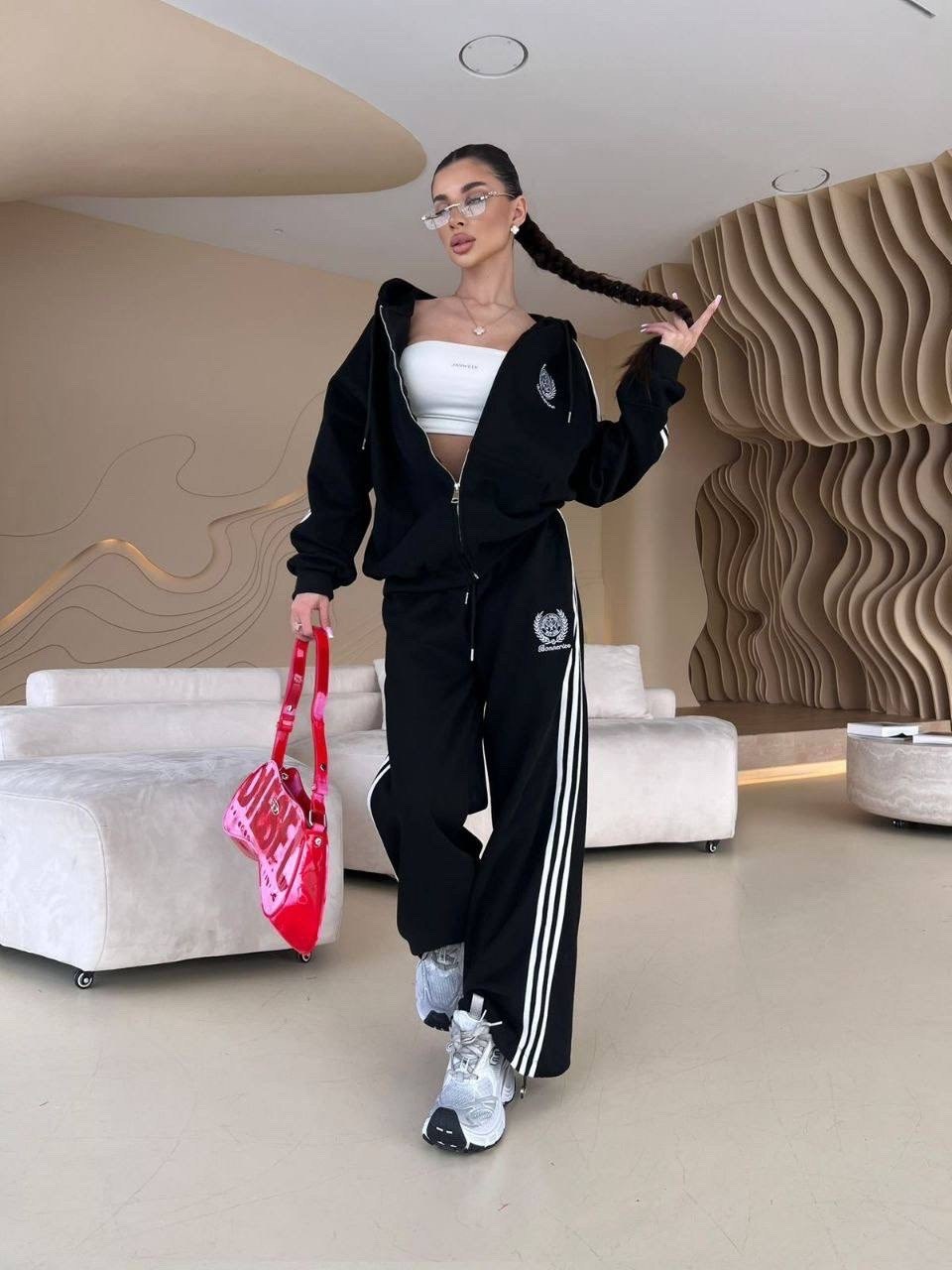 спортивный костюм женский,костюм спортивный,стильные костюмы,женский костюм,шикарный костюм