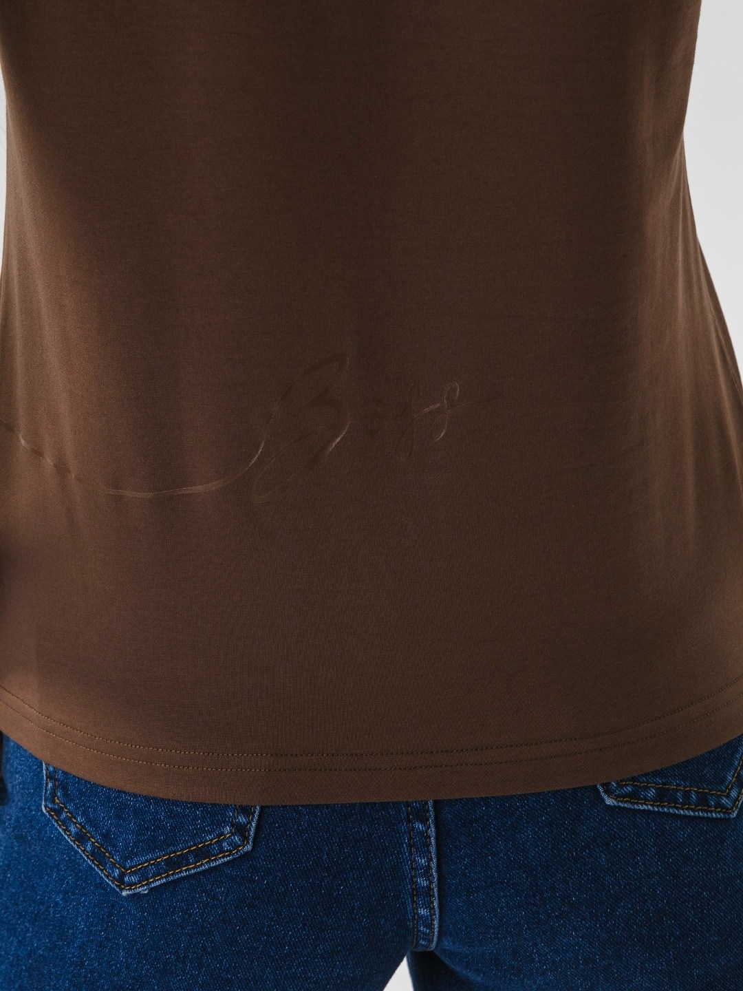 футболки женская,базовая однотонная женская футболка,базовая футболка женская,коричневая футболка женская,футболки для женщин