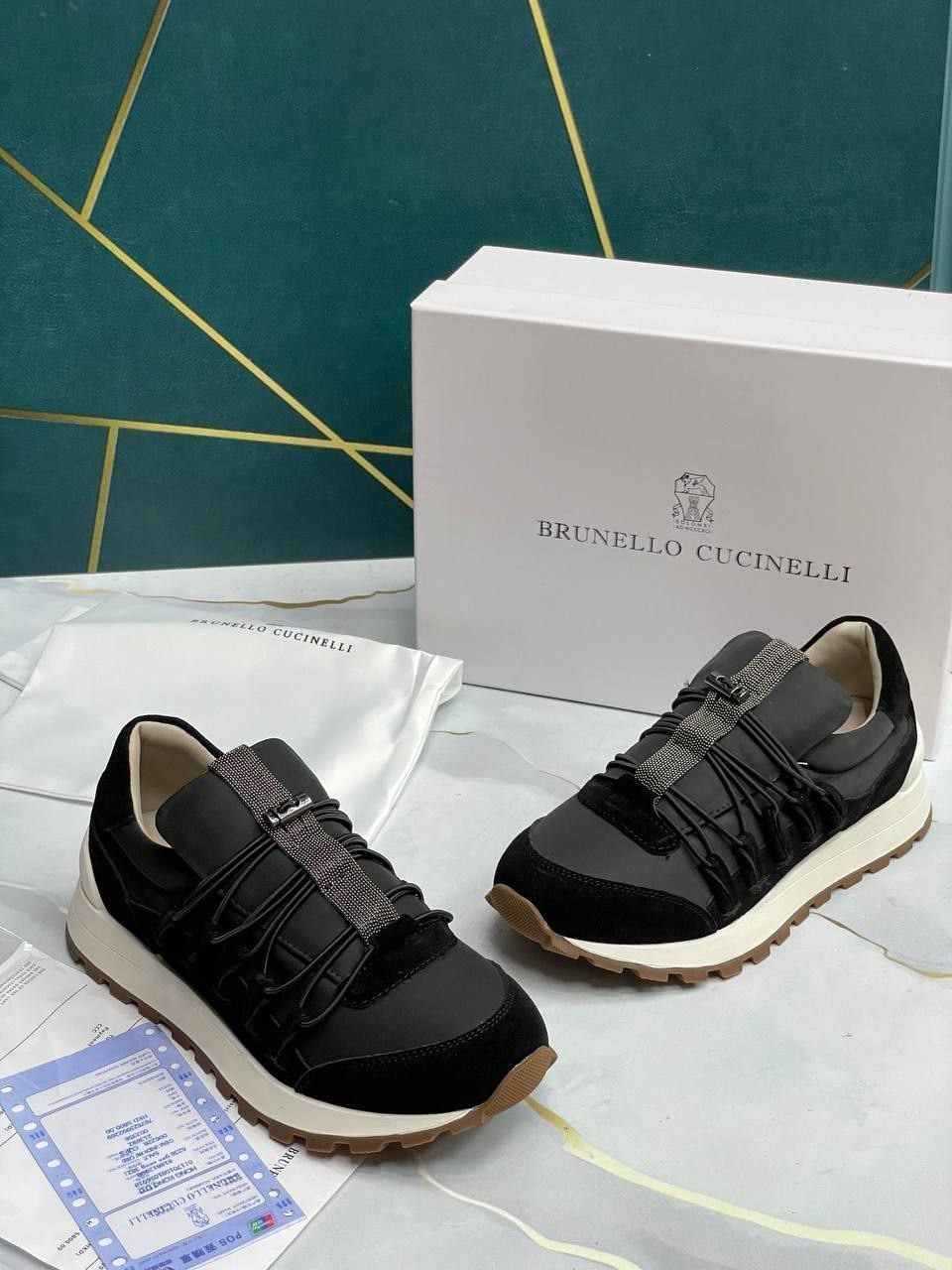 кроссовки brunello cucinelli замшевые,кроссовки brunello cucinelli,brunello cucinelli кроссовки женские,комбинированные кроссовки brunello cucinelli,кроссовки brunello cucinelli коричневый
