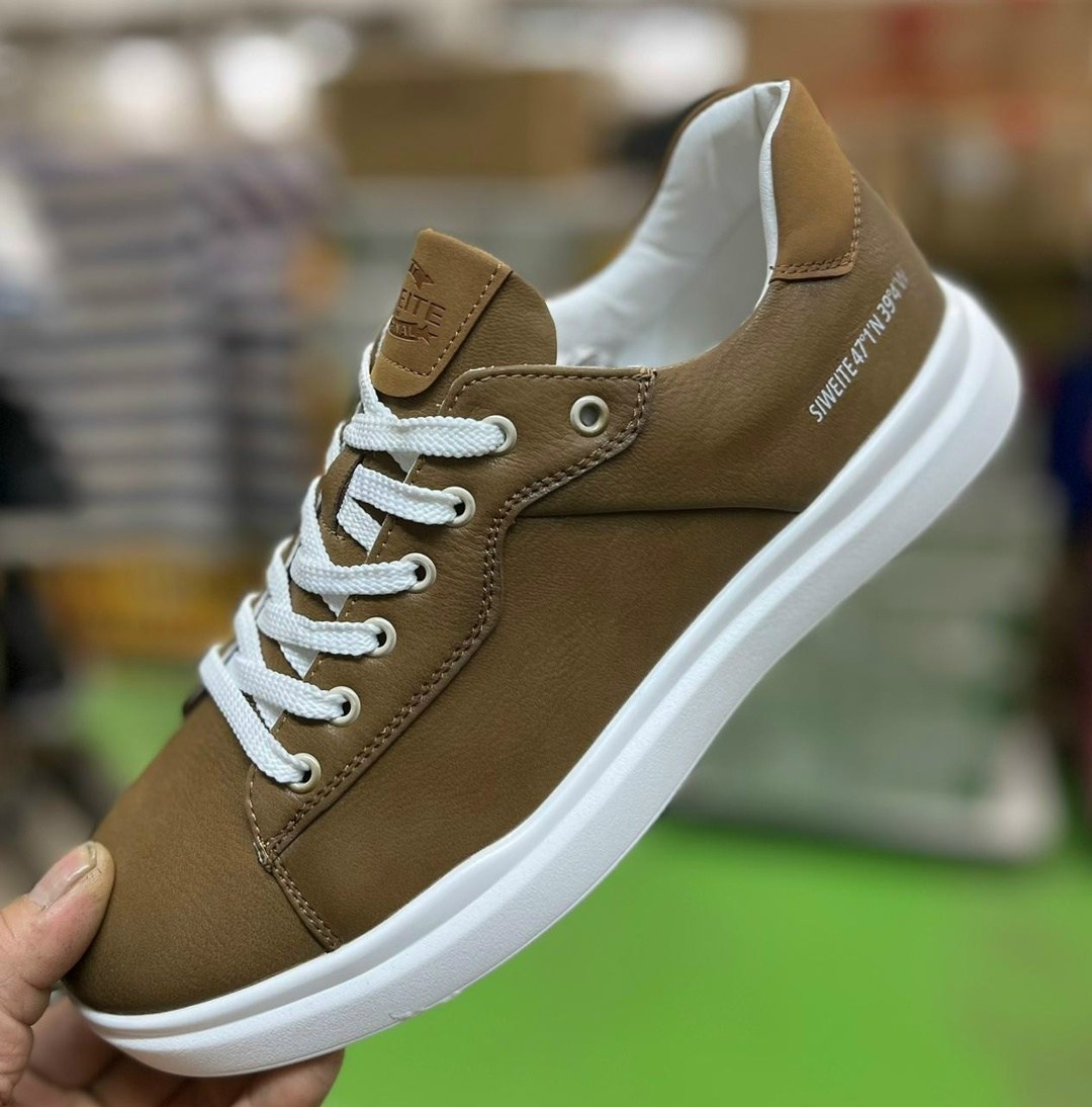 ,бежевые кроссовки мужские,низкие кроссовки,кроссовка мужской,повседневная