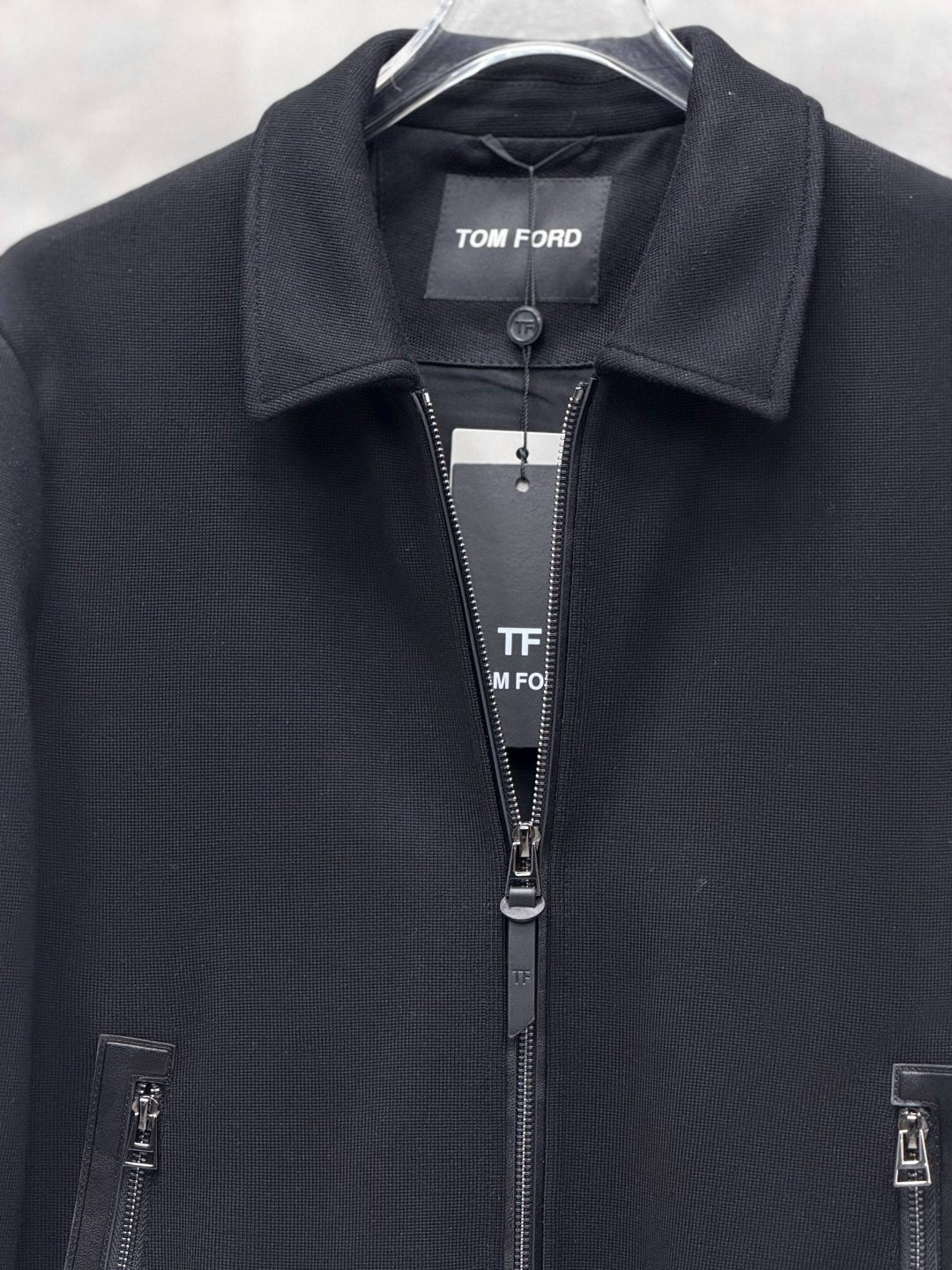 белая куртка,бомбер brunello cucinelli,ветровка brunello cucinelli,куртка,белая куртка мужская