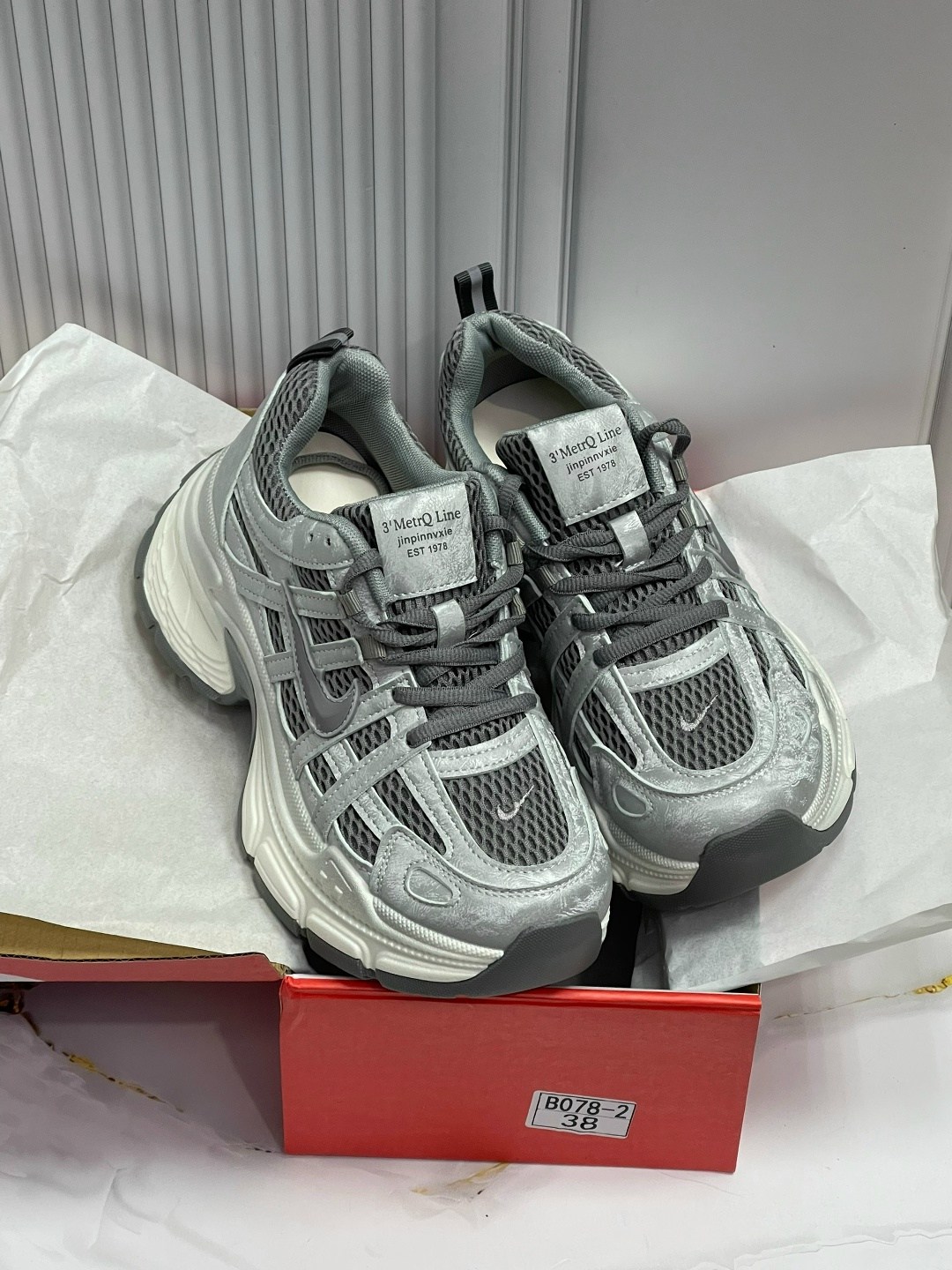 женские кроссовки,массивные кроссовки,женские массивные кроссовки,повседневные кроссовки,кроссовки кроссовки женские