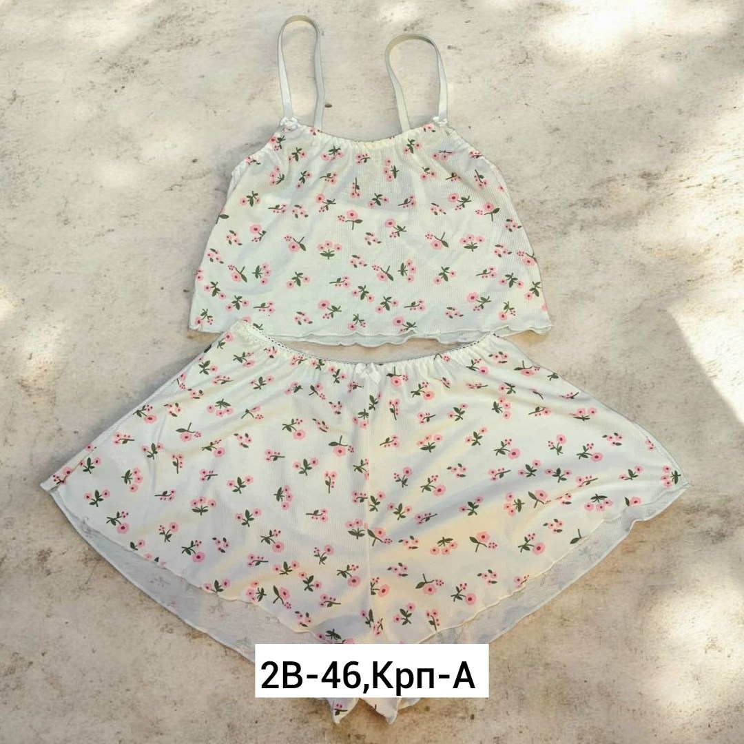 женская пижама,пижама женская с шортами с сердечками,пижама женская с шортами и топом с сердечками,пижама комплект,пижама для женщин