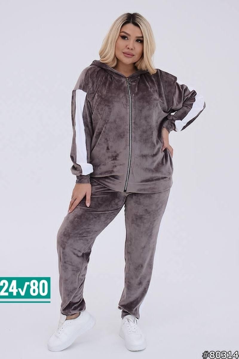 cпортивный костюм велюровый,велюровый костюм женский спортивный,женский спортивный костюм больших размеров,женские велюровые костюмы большого размера,велюровый костюм женский