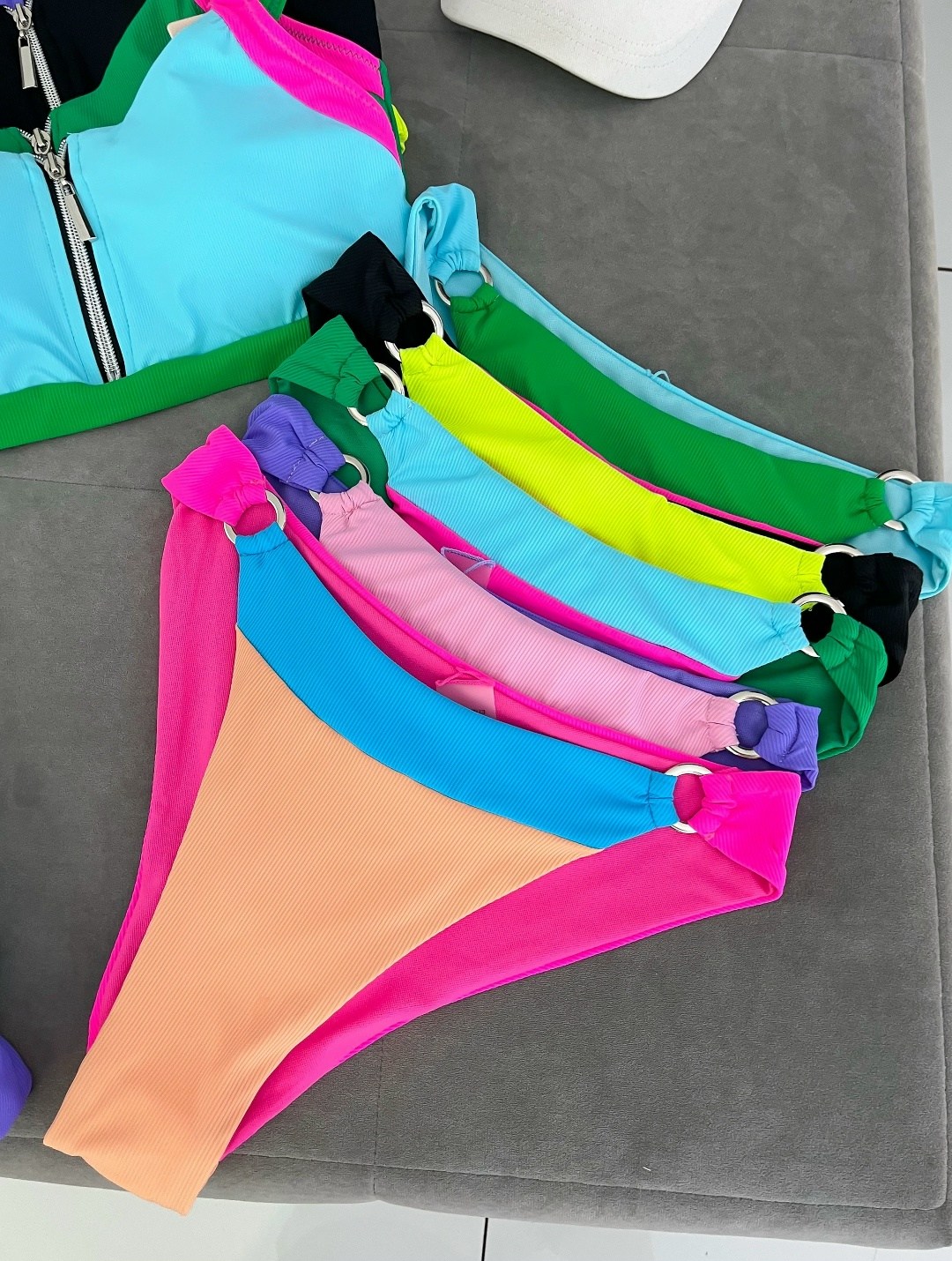 купальник женские,купальник женский раздельные,раздельные купальник,купальник,купальник яркий