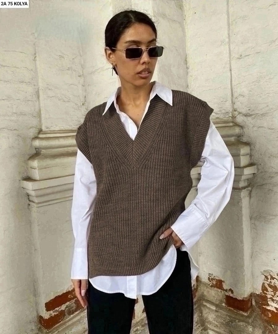 трикотажный жилет оверсайз,жилетка вязаная,жилет вязаный трикотажный безрукавка beige island,жилет вязаный трикотажный безрукавка в офис beige island,вязаный жилет