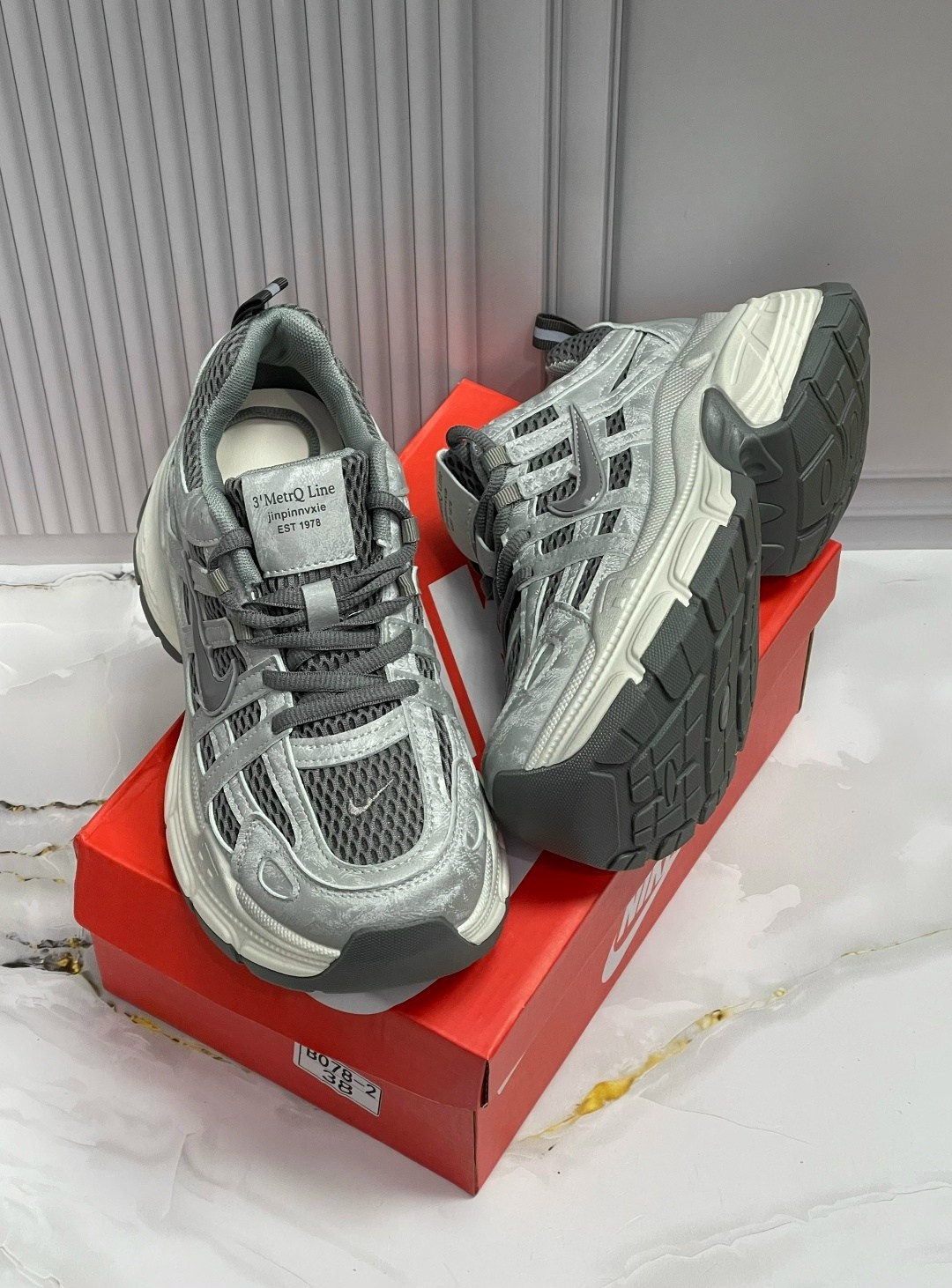 женские кроссовки,массивные кроссовки,женские массивные кроссовки,повседневные кроссовки,кроссовки кроссовки женские